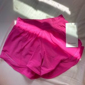 pink lululemon hotty hot shorts